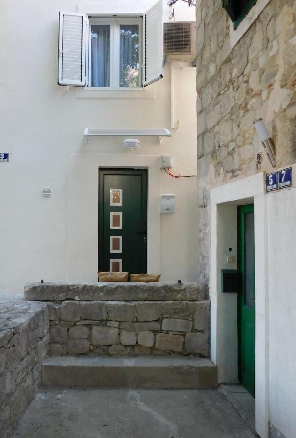 Studio Apartment Milla Split Buitenkant foto